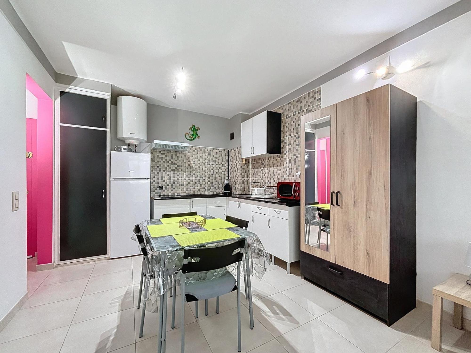 Apartment Pi Y Sunyer 8 4 - Estudio A 50 M De La Playa Roses